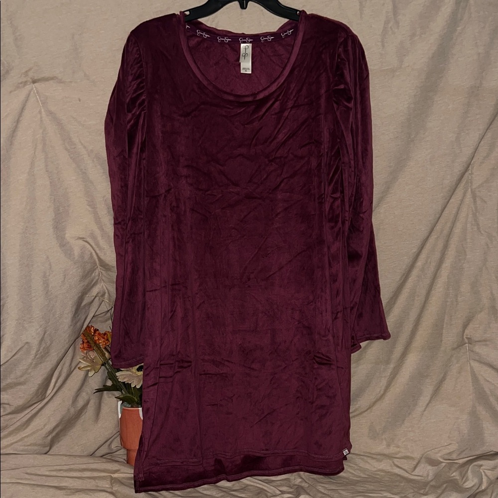 Jessica Simpson Rich Burgundy Long Sleeve Dress